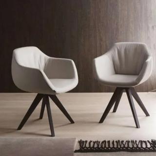 Lot de 2 Chaises DELIA Chaise en Hêtre et revêtement Eco-cuir nubuk Blanc 